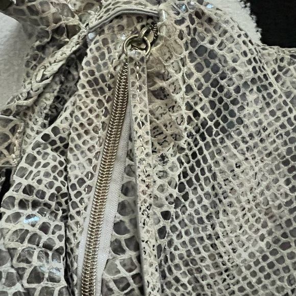 Elliott Lucca | Leather Snakeskin Tote Bag - Picture 7 of 15